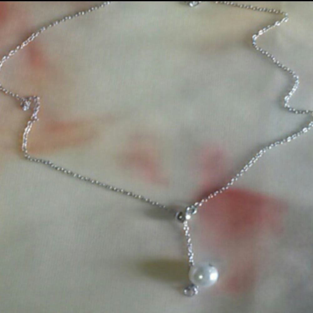 New! Silver Pearl Drop Necklace - Picture 4 of 9